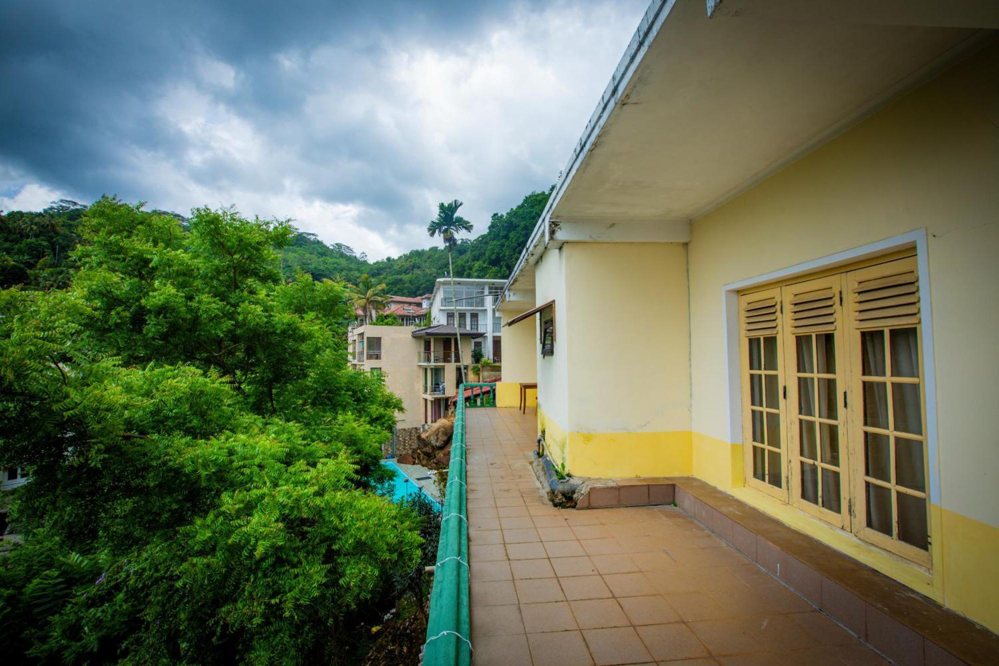 Sunbloom Inn Kandy Ngoại thất bức ảnh