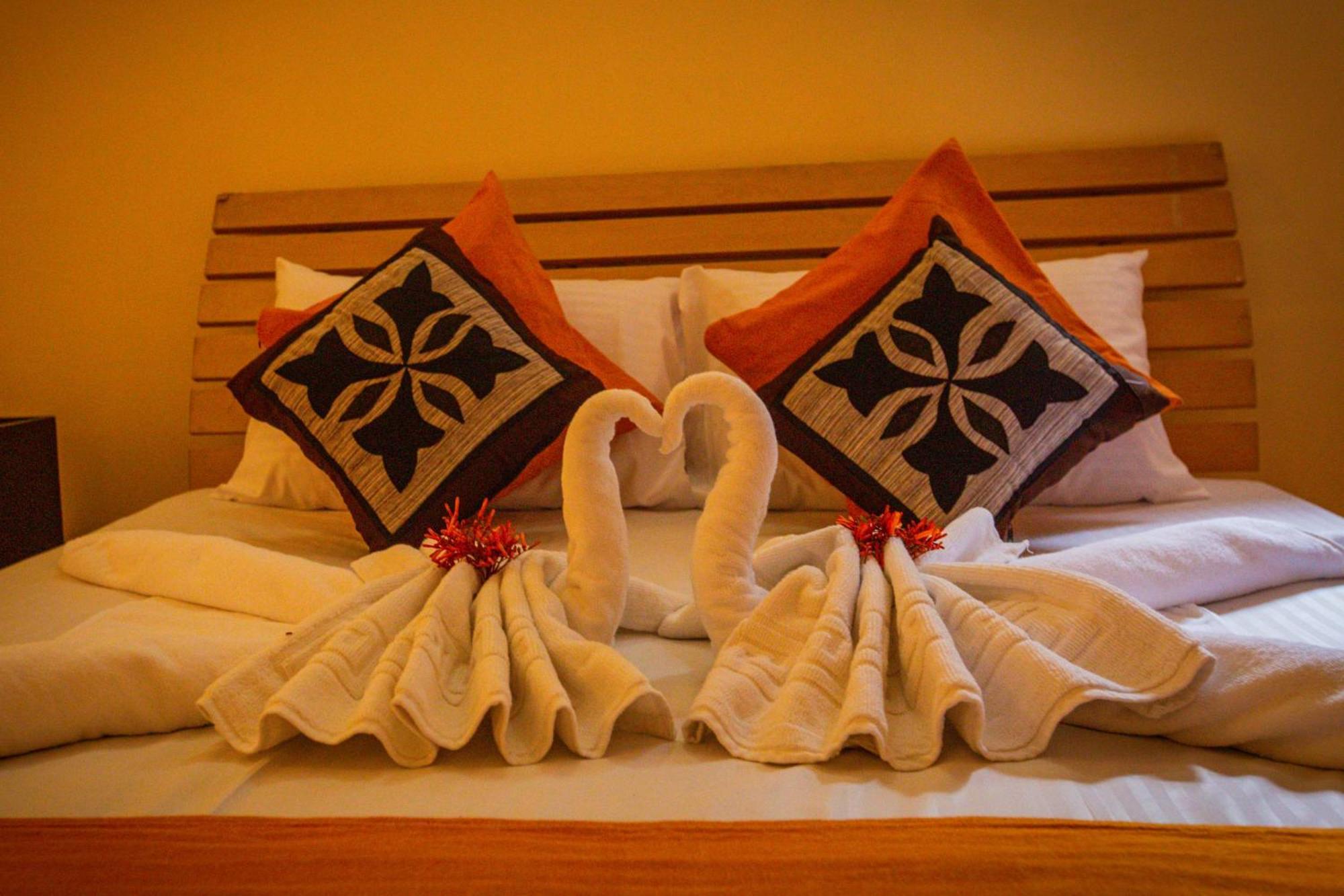 Sunbloom Inn Kandy Ngoại thất bức ảnh